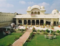 Bhadrawati-palace-hotel-dausa-01