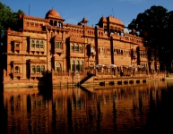 gajner-palace-bikaner-gohoto