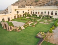 Castle Kalwar Palace 6